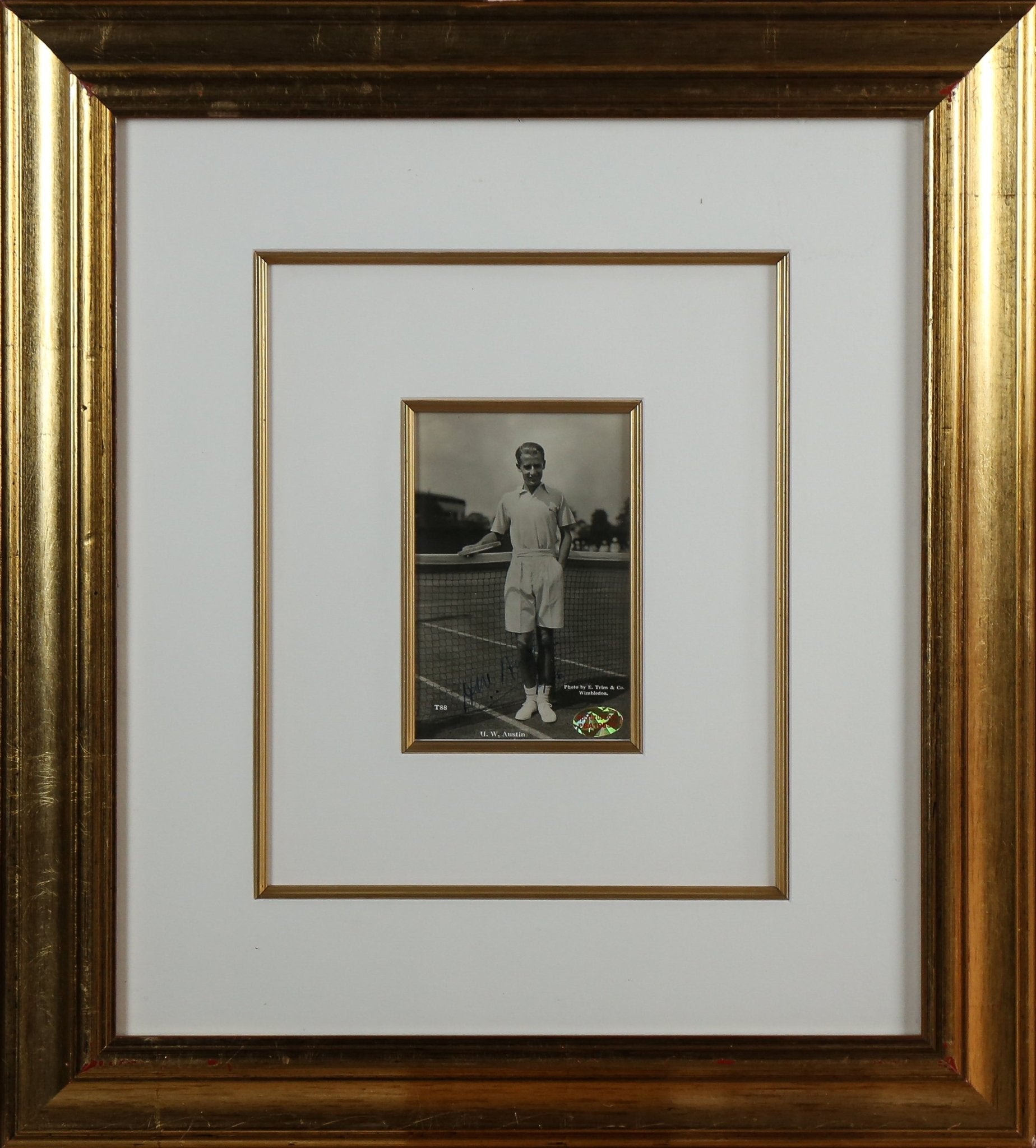 Henry Bunny Austin Signed 5x3 Photograph Framed Display - Memorabilia Framers Shop